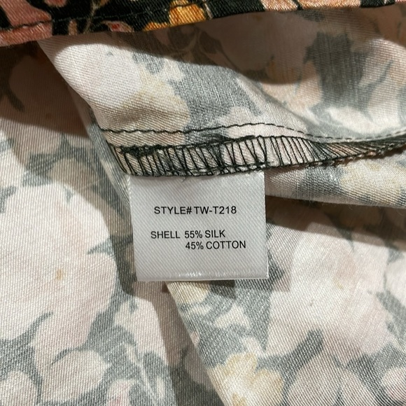 The Westside Floral Autumn Ruffle Trim Peasant Blouse - Picture 8 of 8